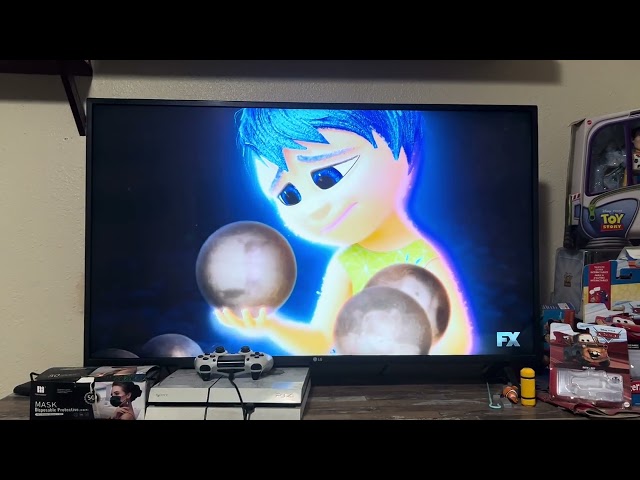 Inside Out (2015) joy crying 😢 (FX airing)