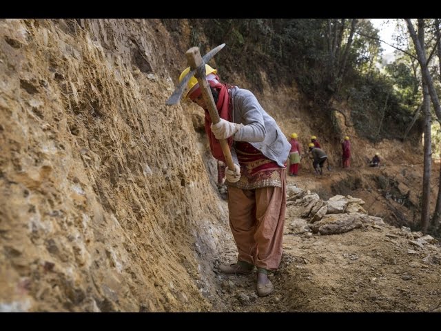 Nepal Earthquake: 1 year on 360° video | Oxfam GB