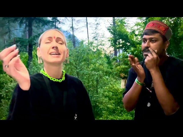 Shanti People - Hanuman Chalisa in Kasol (Acoustic Live)