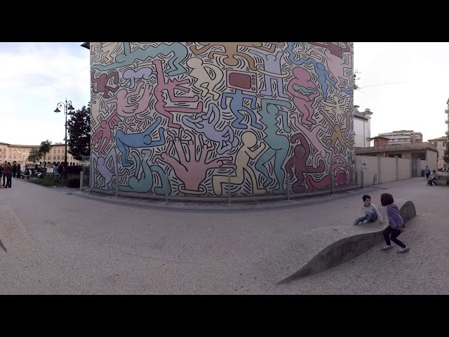 360 video: Tuttomondo, Pisa, Italy