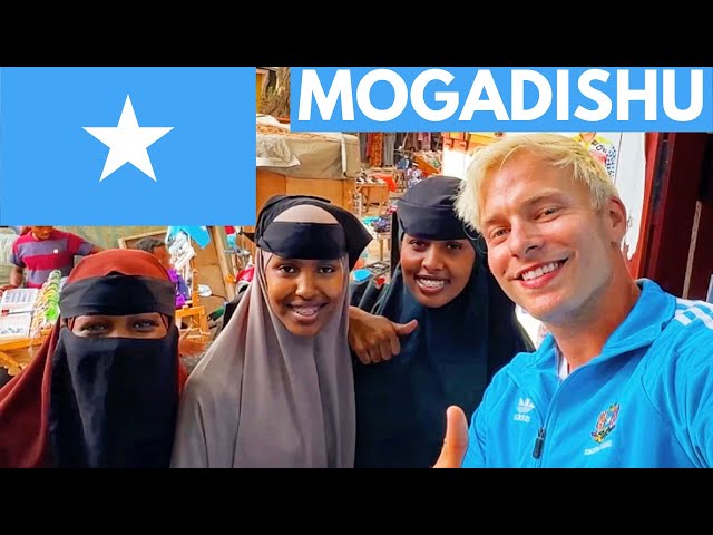 Mogadishu's Busiest Market (Somalia)