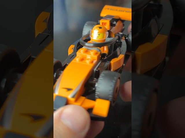 LEGO City 60442 F1® McLaren Race Car Build