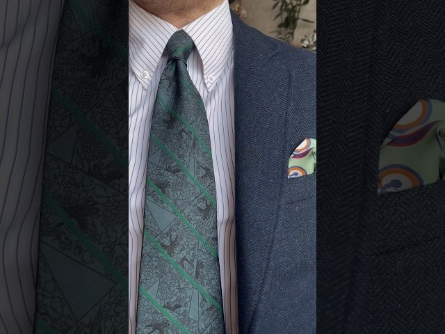 Blue tweed suit with a green accent 👔 | #shorts#gentleman#asmr