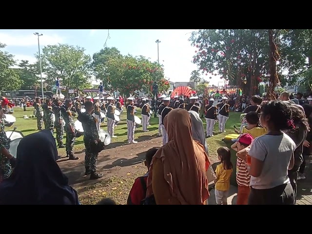 Marching Band Gita Gana Madhuswara PPI Madiun di Balaikota Surakarta solo