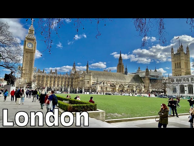 Enjoy a beautiful walk around Central London in 4k HDR!