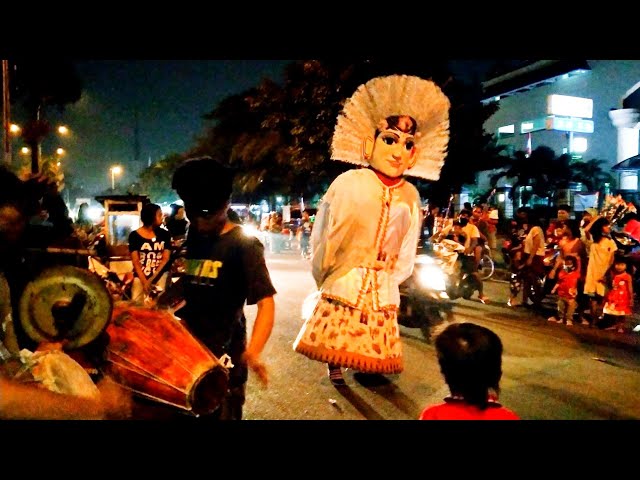 Ondel Ondel Betawi ||| Sanggar Bintang Sartika ~ King's Star ~ Ngibing Di KEMAYORAN