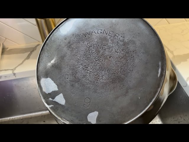 EASIEST way to RESTORE Cast Iron Cookware WITHOUT fancy equipment!