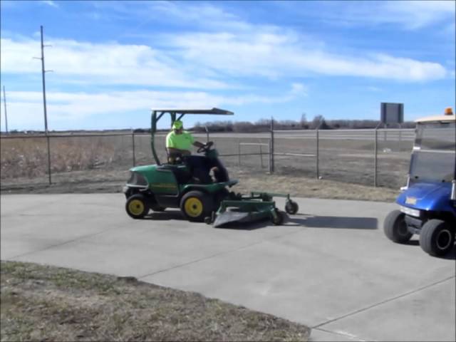 John Deere 1445 lawn mower for sale | sold at auction April 1, 2014