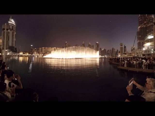 360 video: The Dubai Fountain at Night, Dubai, United Arab Emirates