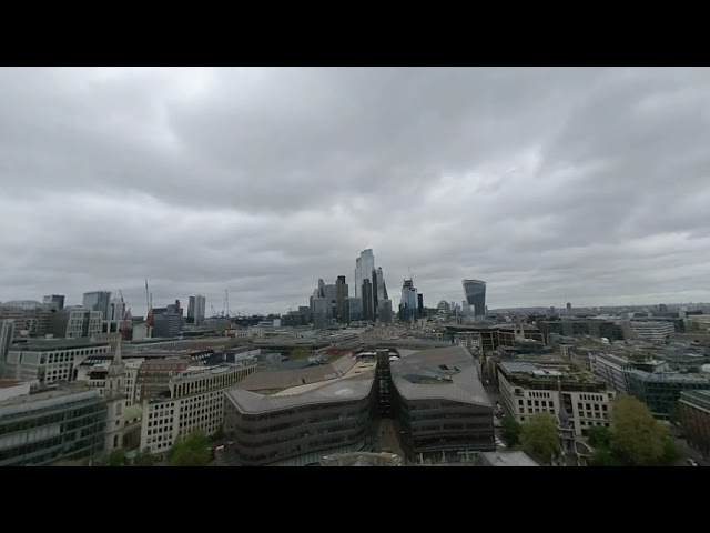 St. Paul's Cathedral - Outside Whispering Gallery VR180