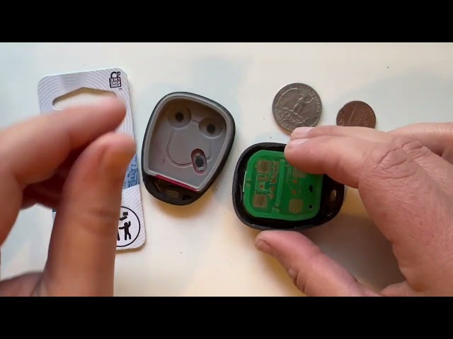 How to Change the Key Fob Battery: 2006 Chevy Silverado 2500 HD