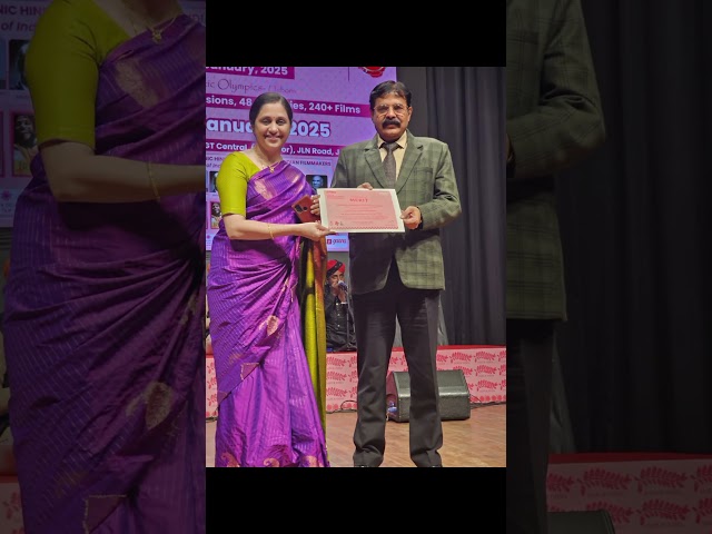 Actress Devayani wins international award for her first short film Kaikkutai Rani