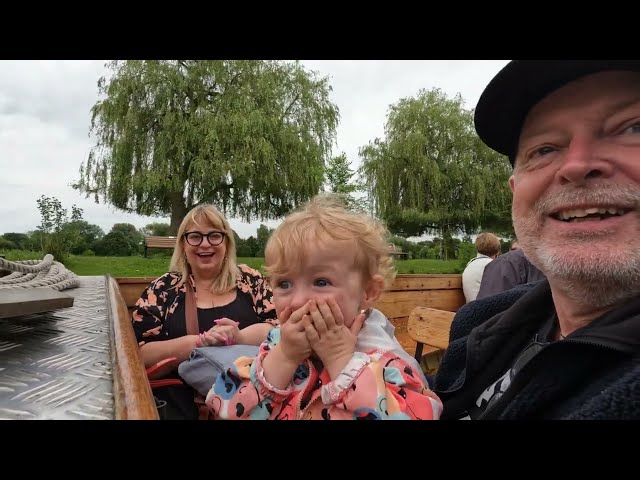 Cammie's Day Trip to Stratford Upon Avon - For Mama Ping