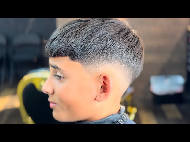 How To Do A Low Fade Easy | POV | Barber Tutorial