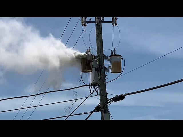 Exploding transformer in Newport Richey