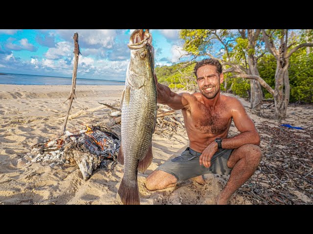 Australia’s Remotest Coastal Camp (Forage, Catch & Cook)