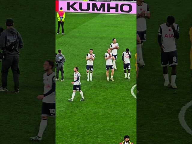 TOTTENHAM: The Spurs Players Celebrating After The Game: Tottenham 4-1 Aston Villa