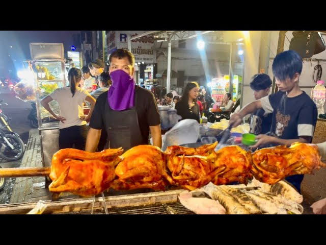 Cambodia street food - The chicken, grilled fish and fried rice on the street are delicious