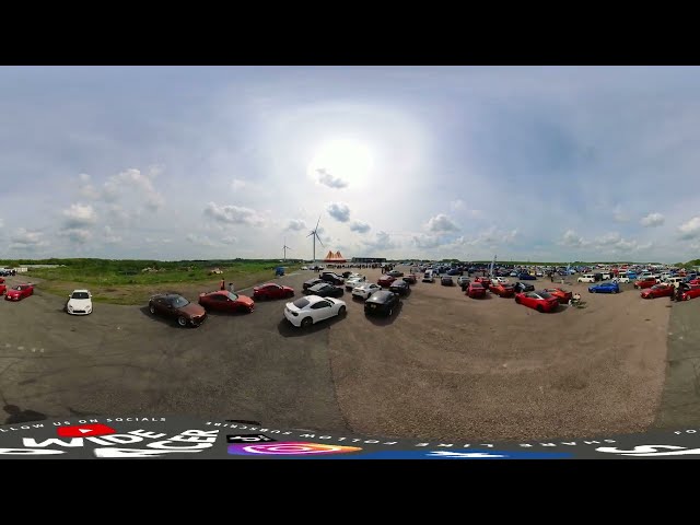 INSANE 360° view walk tour of JAPSHOW 2023 at Santapod. cars, people, stands, traders #japshow