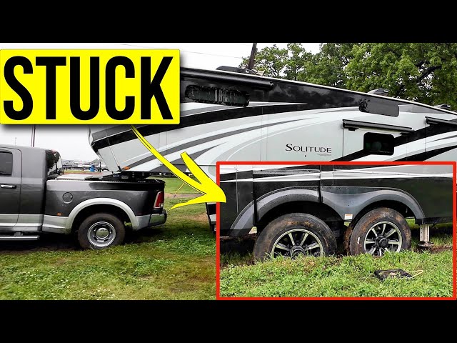 2 Rainy Days of RVing, Rescuing Stuck RVs & Dealing with Slide Issues