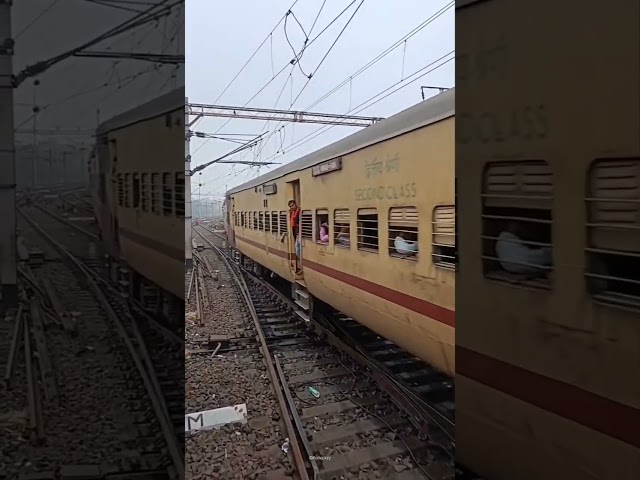 #train 😱🤯🤡#indianrailways viesw 500k #travel WAP #motivation 7#youtubeshorts#ytshorts#shortsvideo