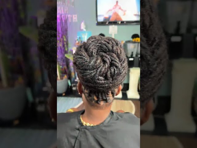 Highlight 1:04:51 How to do a Bun with 36" long locs