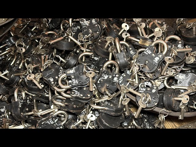 Traditional Safety Padlocks Production Process | door lock manufacturing process