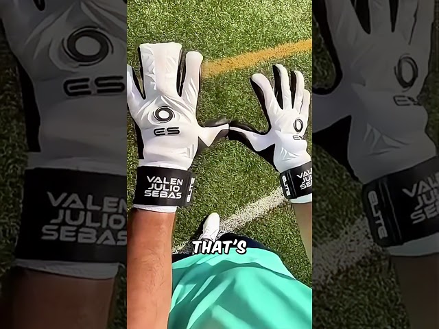 Goalkeeper with Four Fingers Shocking! 😱🤯 #shorts #football #short