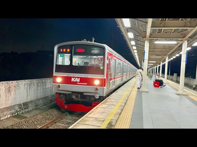 Kompilasi Kereta Krl Dan Kereta Api Dinas Sore Di Stasiun Matraman Ada Jr205,tm6000,cc206