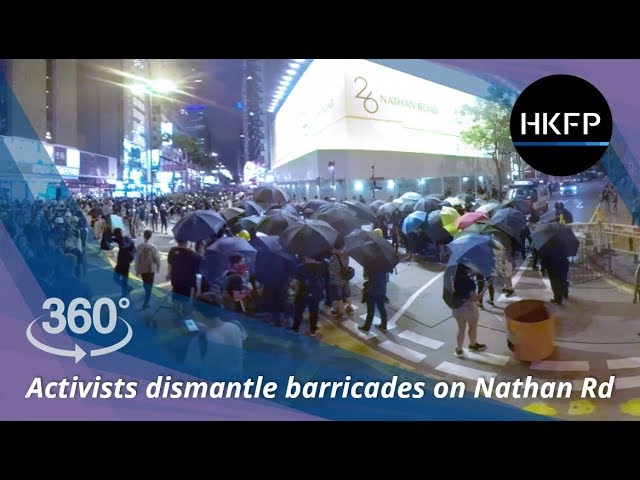 360° 4K Hong Kong protest: Protesters dismantle railings on Nathan Road.