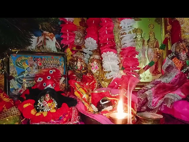 Kumkum bhare pugdharo man Lakshmi Ji कुमकुम भारे पग धारों मां लक्ष्मी जी पधारो