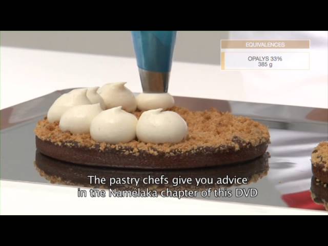 Valrhona - Les Essentiels  - Entremets 3 Chocolats (with English Subtitles)