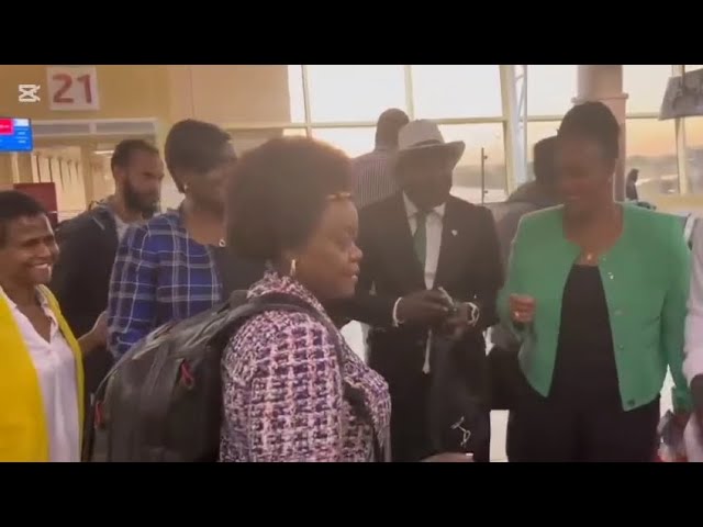 WATCH CRAZY CELEBRATION AT JKIA AS ODM LEADERS HEADS TO ADIS ETHIOPIA TO GUARD RAILA`S VOTES!!!