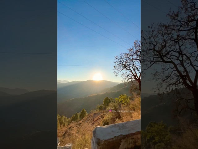 Apna Pahad 🎶🥰🥰😍 @mrneeru_01 #shortsfeed #travel #status #nature #uttarakhand