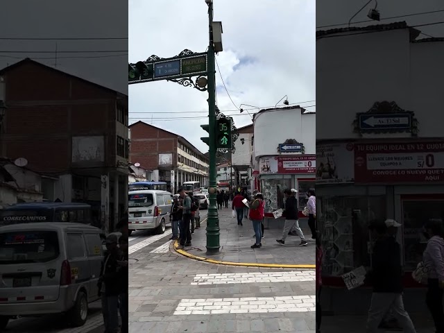 Crosswalk traffic light animation - Cusco, Peru