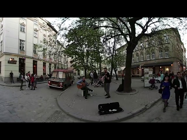 Street musicians in Lviv plays "Frank Sinatra -  I love you baby"