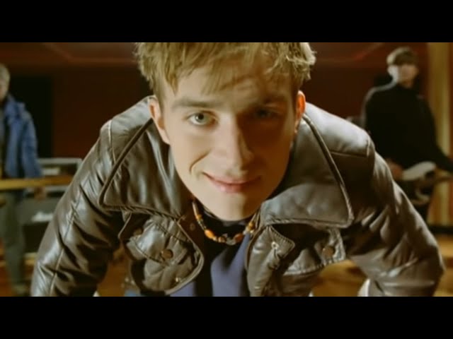 Blur - Charmless Man (Official Music Video)