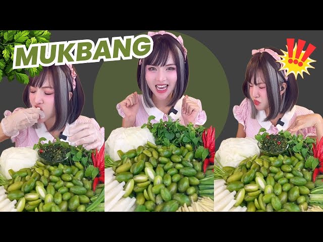 Blonde hair mukbang green plum cham cheo see how it tastes