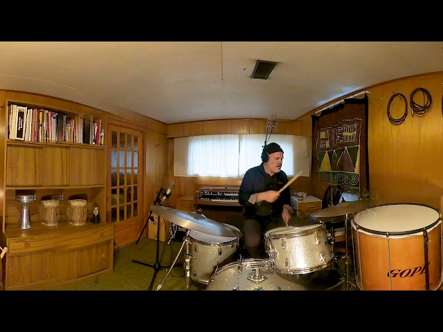 Drum duo ( 360 video + spatial audio )