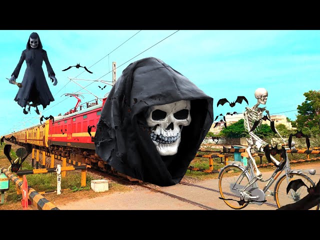 horror train is very funny  - horror train face funny video youtube - train video - funny video