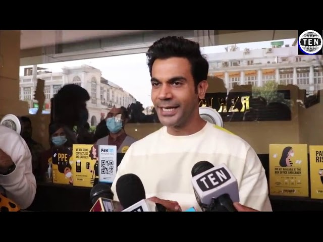 Delhi: Rajkumar Rao distributes tickets of his new film "Roohi" at PVR Plaza | Janhvi Kapoor