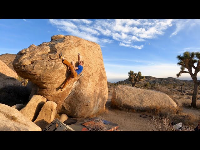 Joshua Tree Bouldering: Chili Sauce V7***