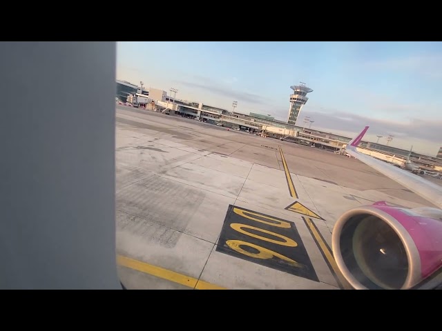 Wizz Air 6062 Paris ORY TO Rome FCO Taxi and Takeoff