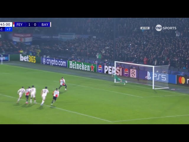 Het doelpunt van Santiago Giménez | Feyenoord v Bayern München 2-0 Terugblik | Champions League 2025