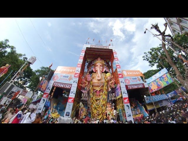 360 VR | Tallest Ganpati in India | Khairtabad Ganesh 2019 | iFly Studio