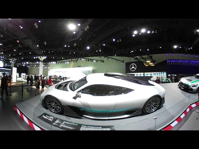 Los Angeles Auto Show 2017 - Mercedes-Benz Formula 1 Car 360° Video