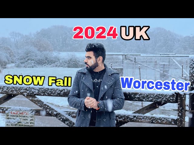 Snow Fall in UK 2024 | Snow Fall in Worcester UK 2024 | Driving in Snow Fall