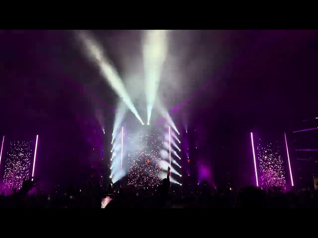 David Guetta - Without You (ft. Usher) Final Song @ World Club Dome 2024