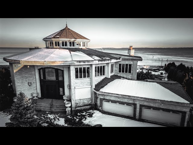 Crime Families ABANDONED BEACH MANSION Worth $7,000,000 | Luxury Cars and Everything Left Behind