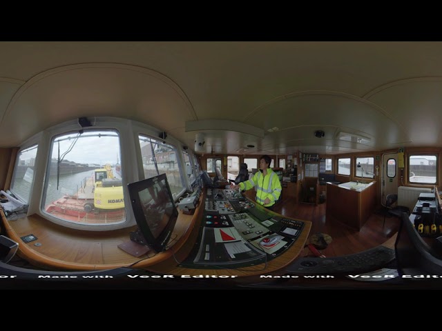 360° 4K Cargo Ship Wheel house | Departure from Port.